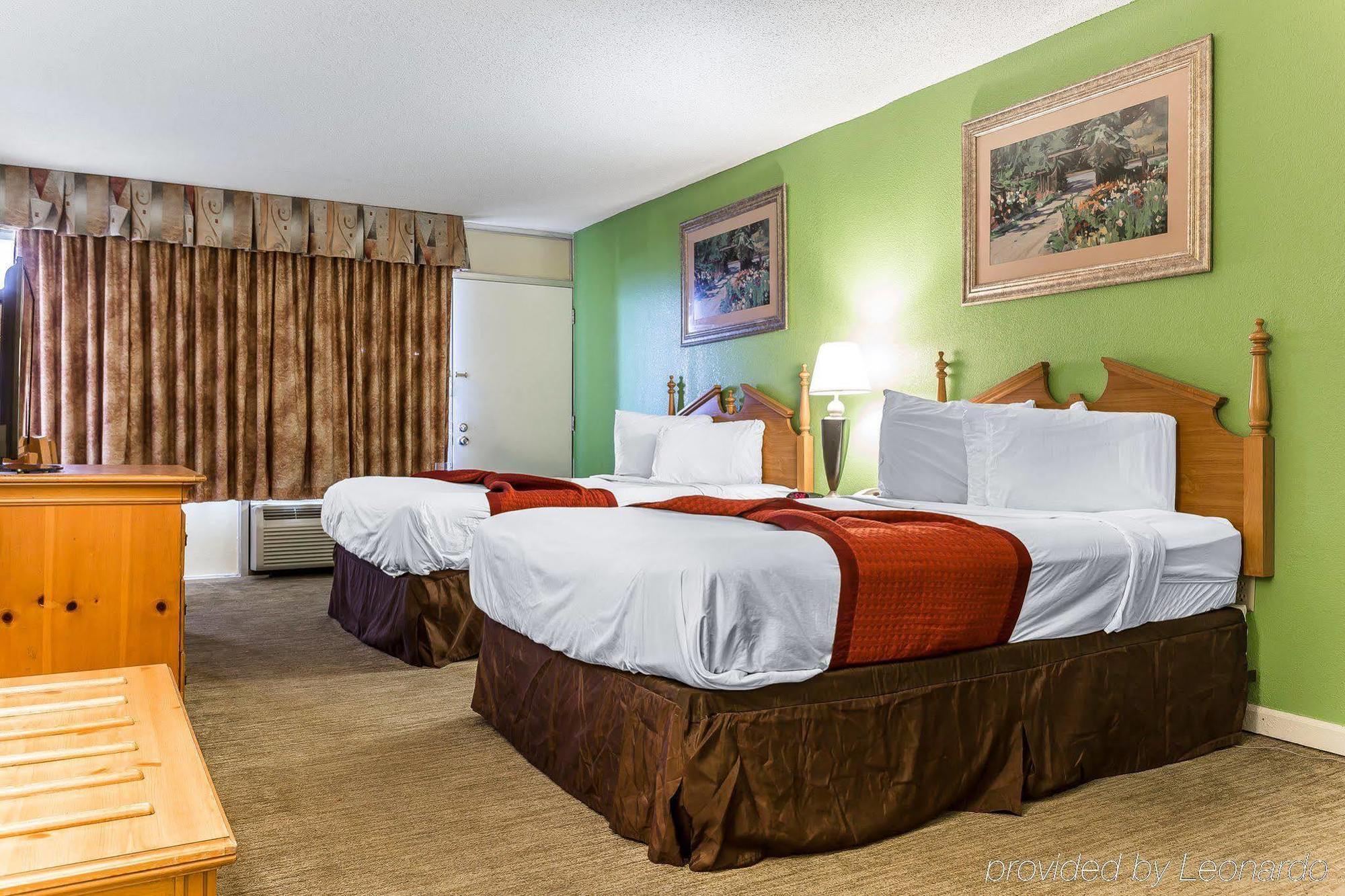 Ocean Star Hotel (Adults Only) Myrtle Beach Exterior photo